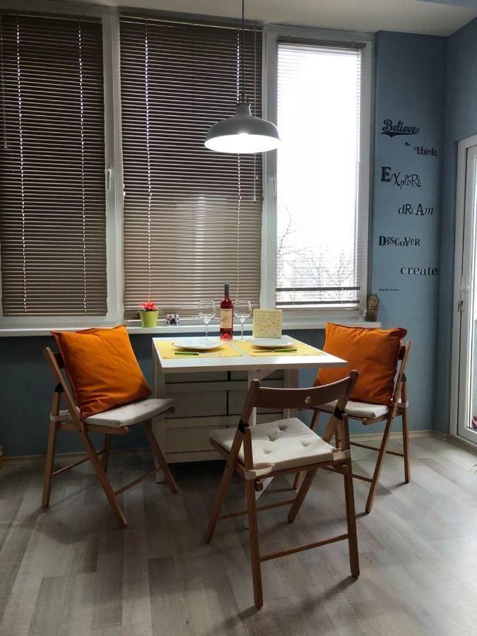 Апартамент Театъра Apartment Бургас Екстериор снимка